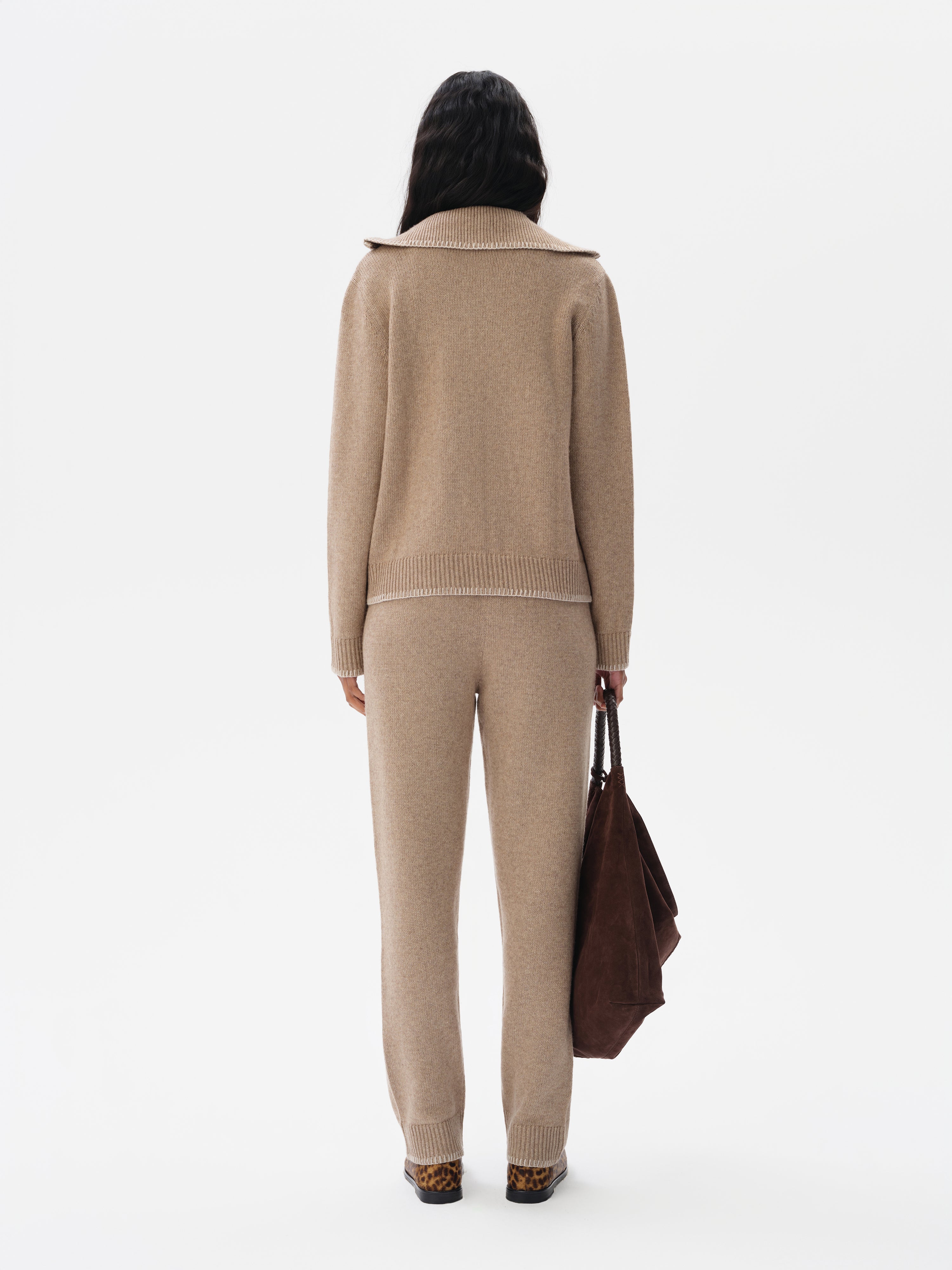 AISHA - Zip-up cardigan with stitch detailing and front pockets