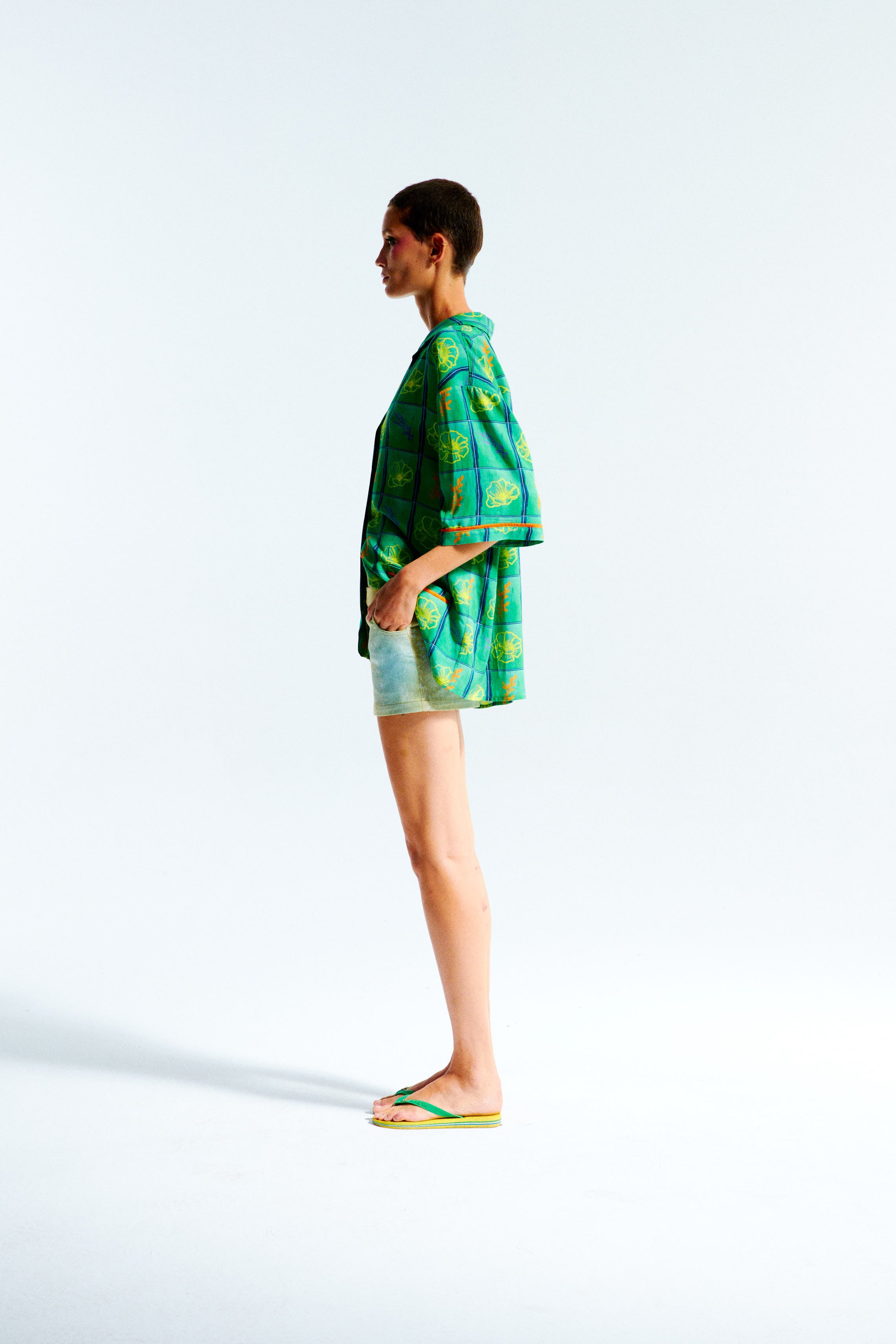 MALINA - Tile printed short sleeve shirt