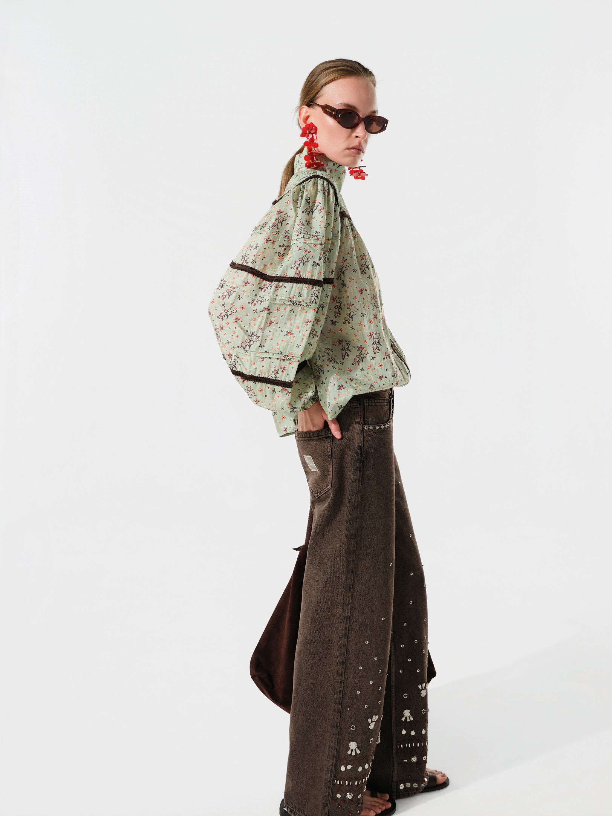 AMALIA - Floral printed cotton blouse with lace trim