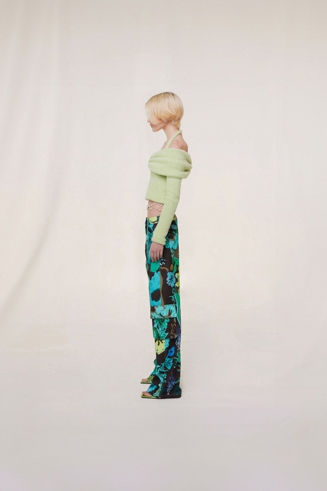 ESTIE - Floral printed linen-blend cargo pants